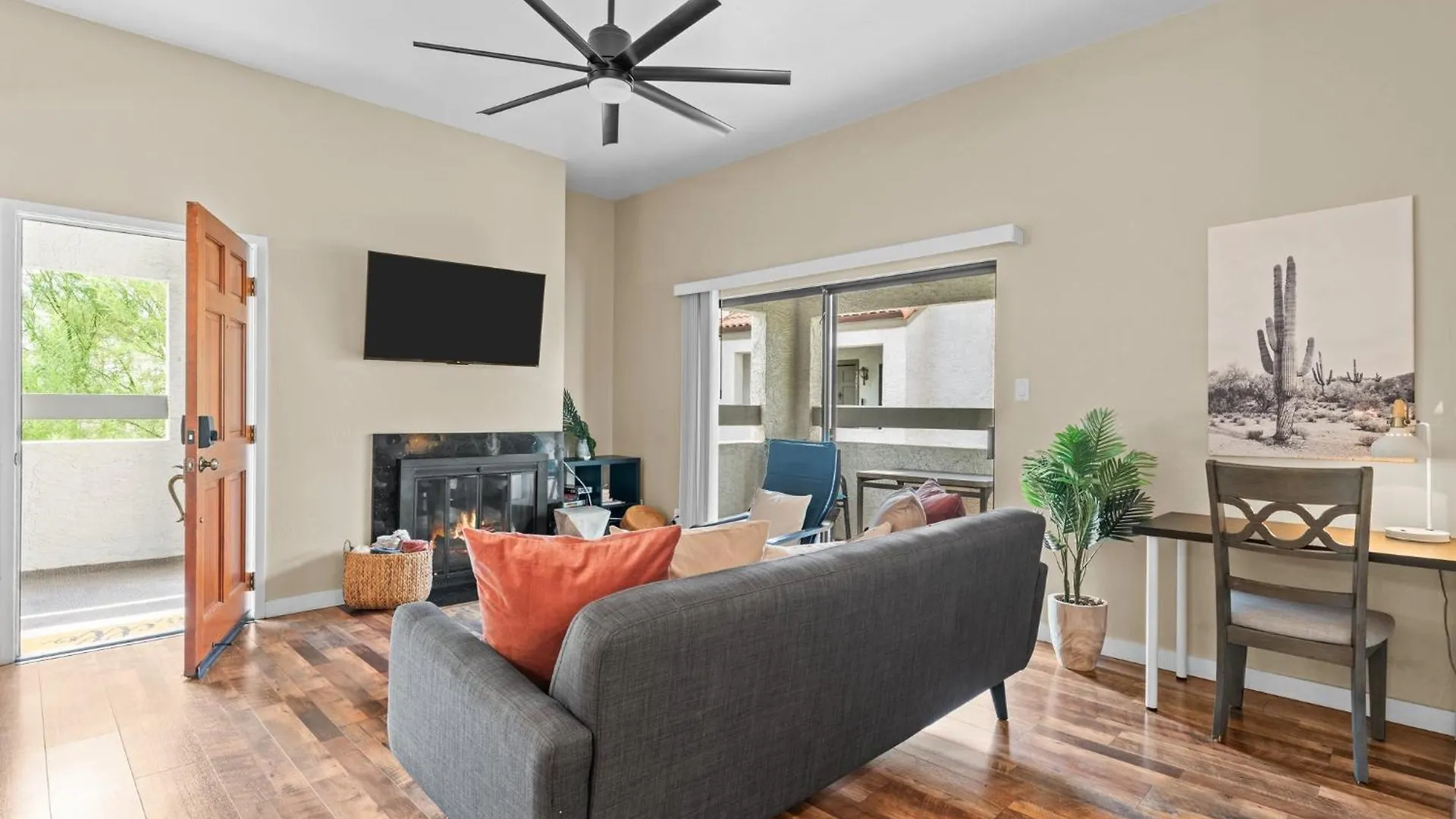 Snug 2Br Condo W Pool, Patio, Wd Near Old Town Scottsdale 0*,  United States